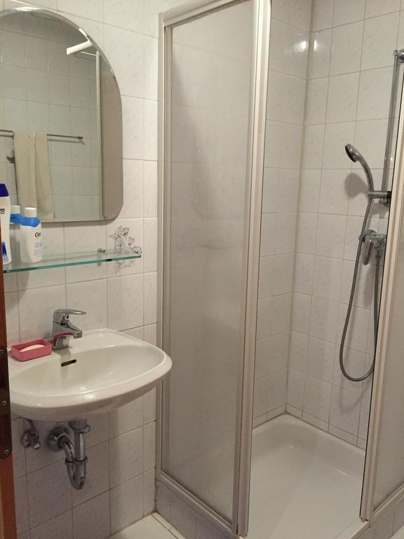 4-Zimmer Apartment Auf Resthof Halver Екстериор снимка